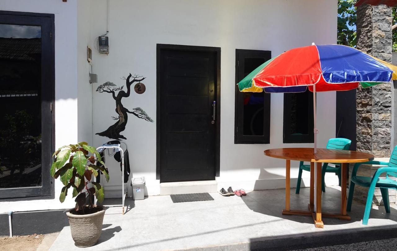 Bed and Breakfast Wave House Gerupuk South Lombok Praya Exterior foto